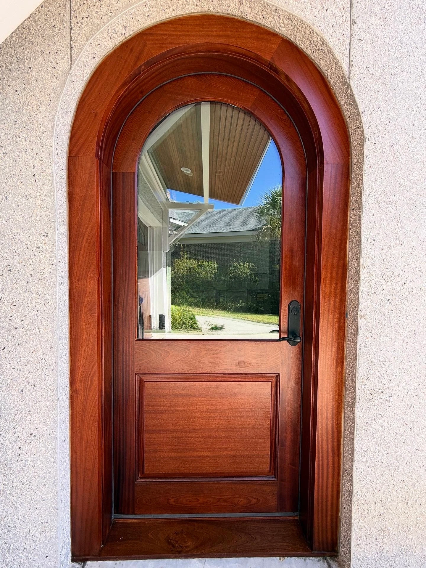 Door Refinishing: What Homeowners Should Know